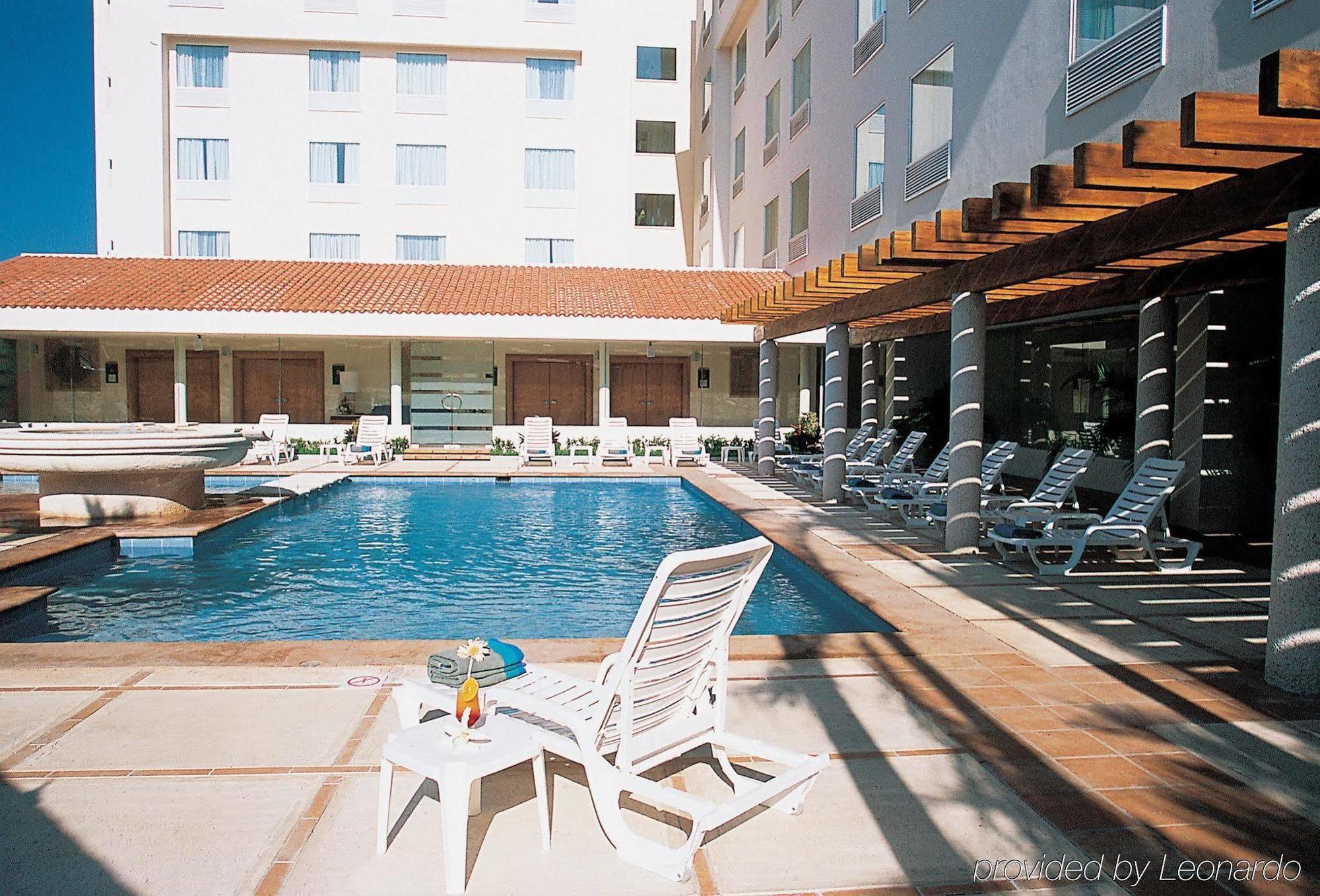 Fiesta Inn Ciudad Del Carmen Exterior photo