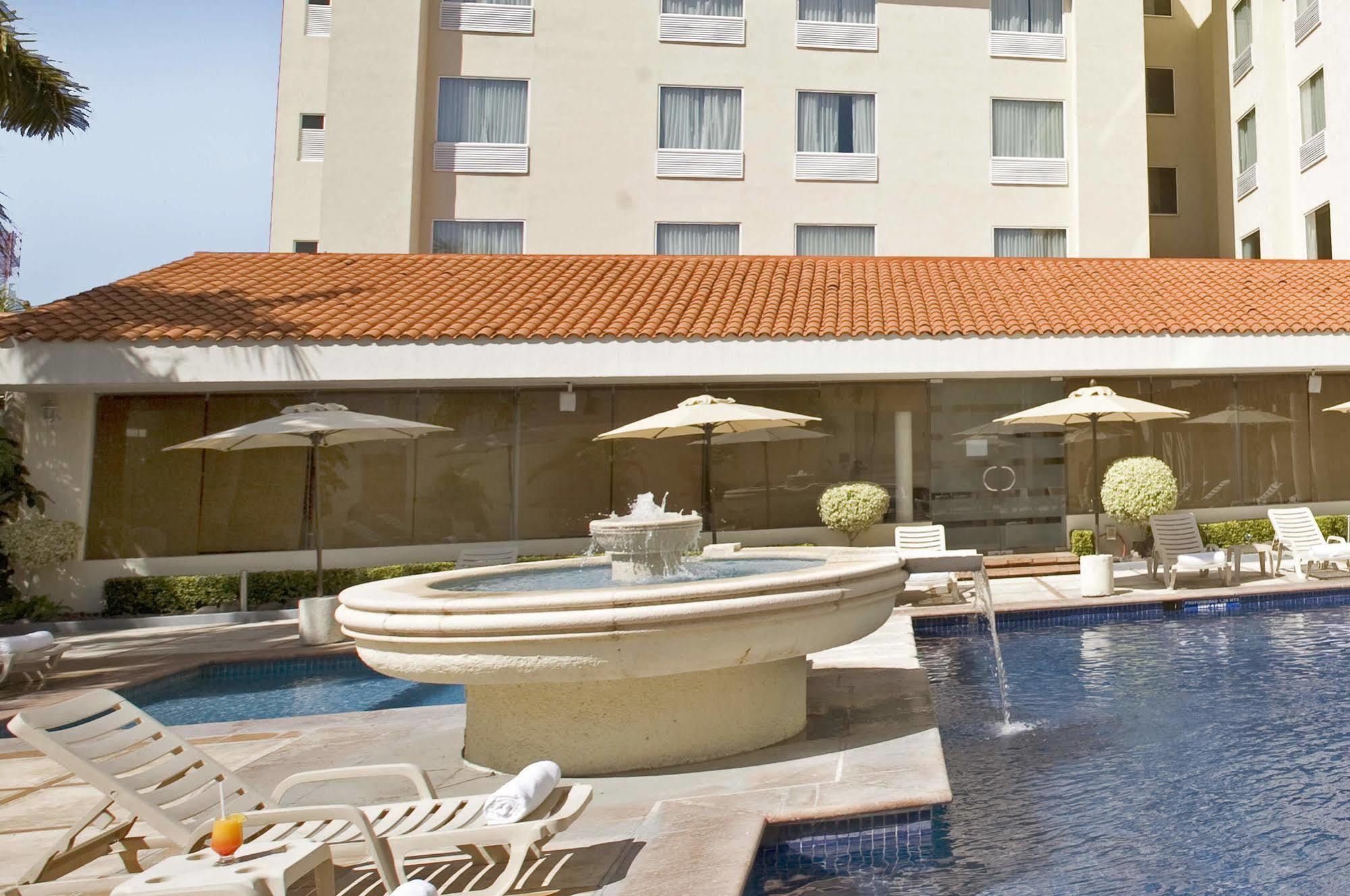 Fiesta Inn Ciudad Del Carmen Exterior photo